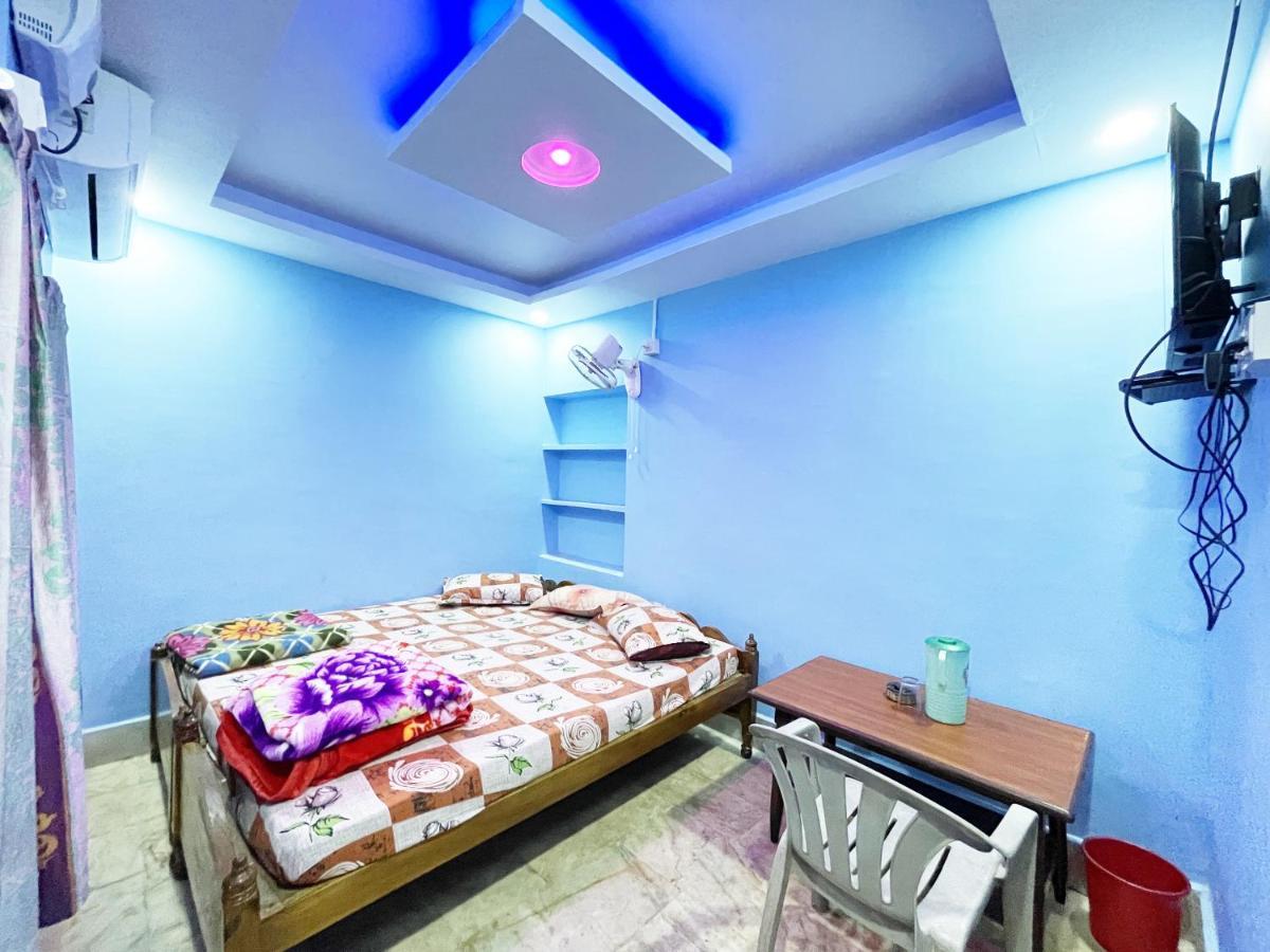 Hotel Radha Krishna Пури Экстерьер фото